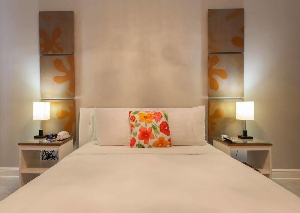 Odyssey Of South Beach Apart Hotel Miami Beach Exterior photo